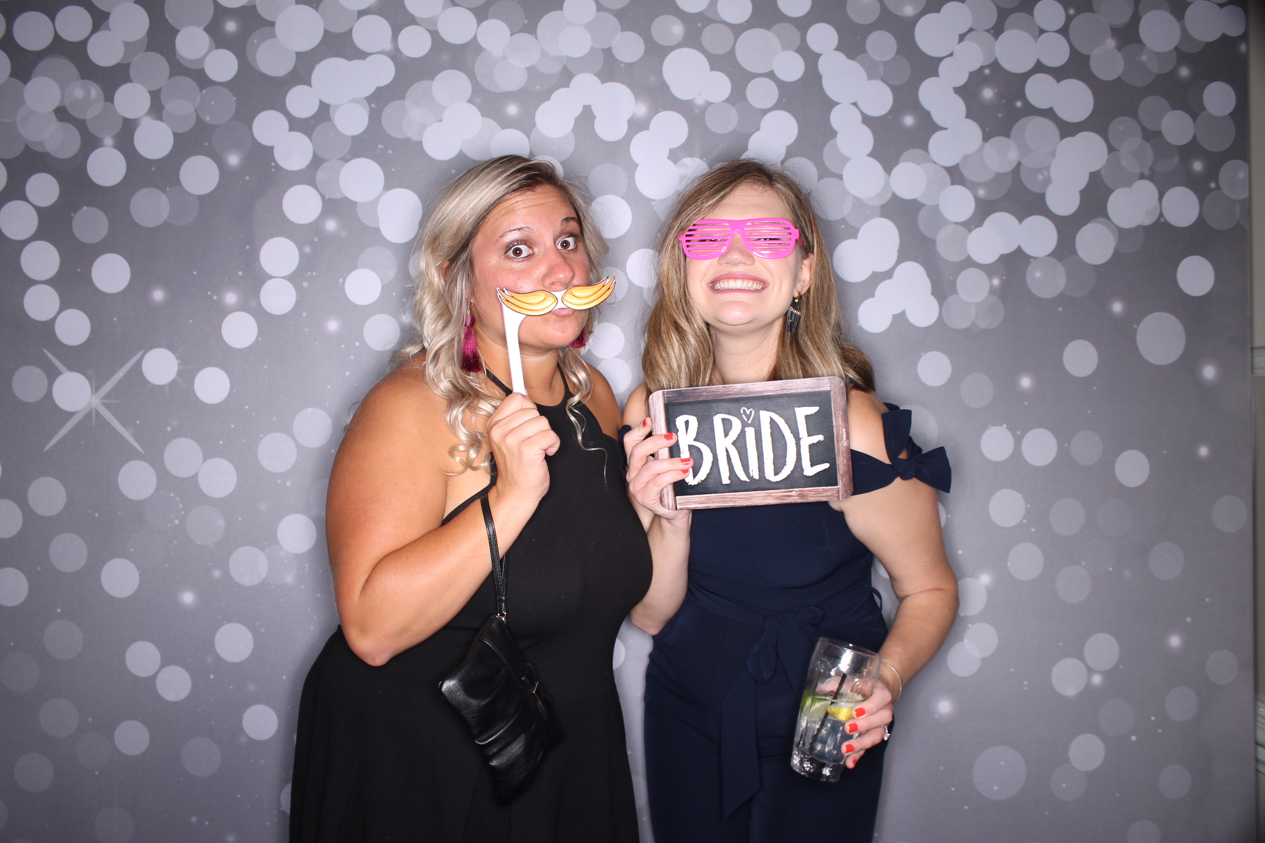 Liz and Sam's Wedding | View more photos from the event at gallery.photoboothcincy.com/u/PhotoBoothCincy/Liz-and-Sams-Wedding
